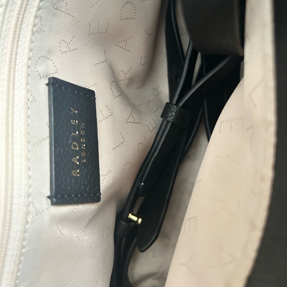 RADLEY LONDON Black Satchel with Structured Design - Picture 7 of 12